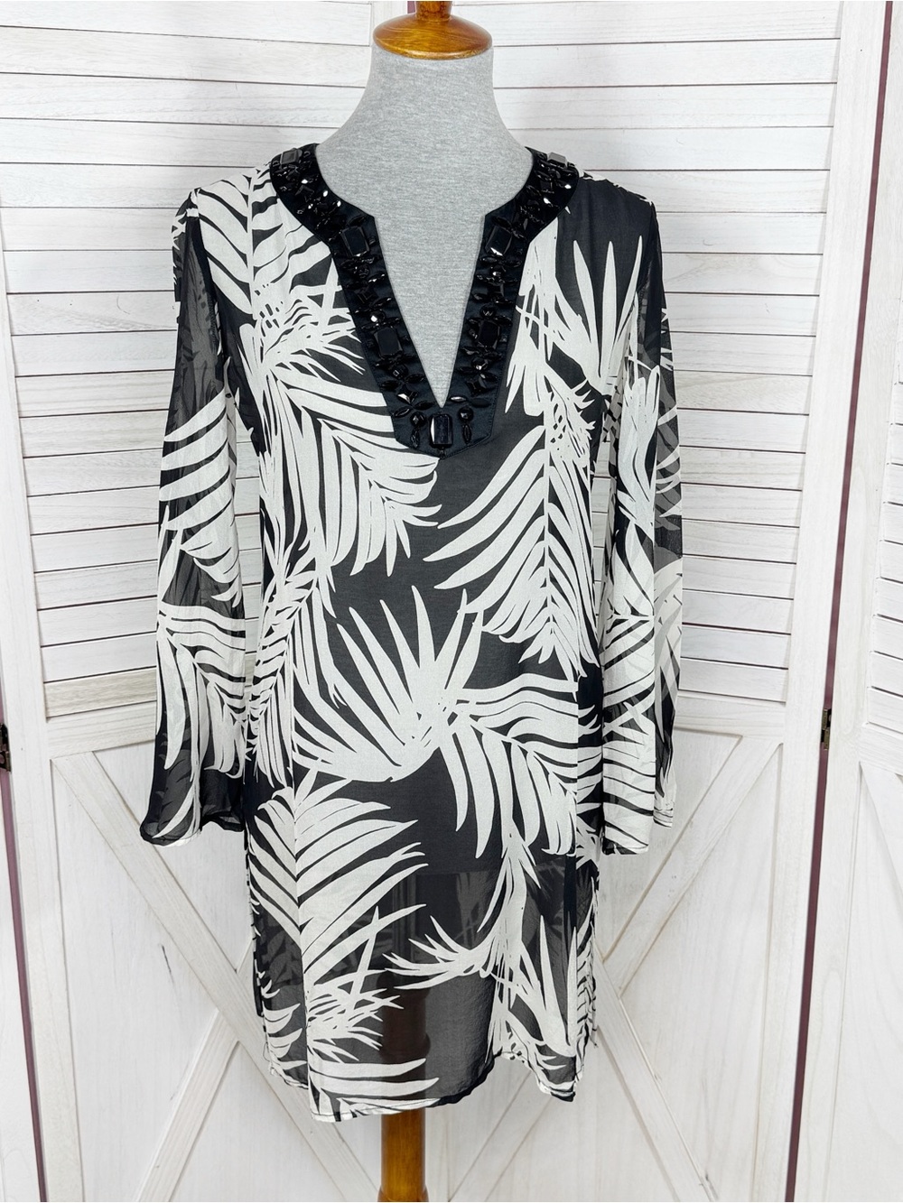 WHBM Beaded Palm Leaf Tropical Print Sheer Silk Tunic Top Black White Small